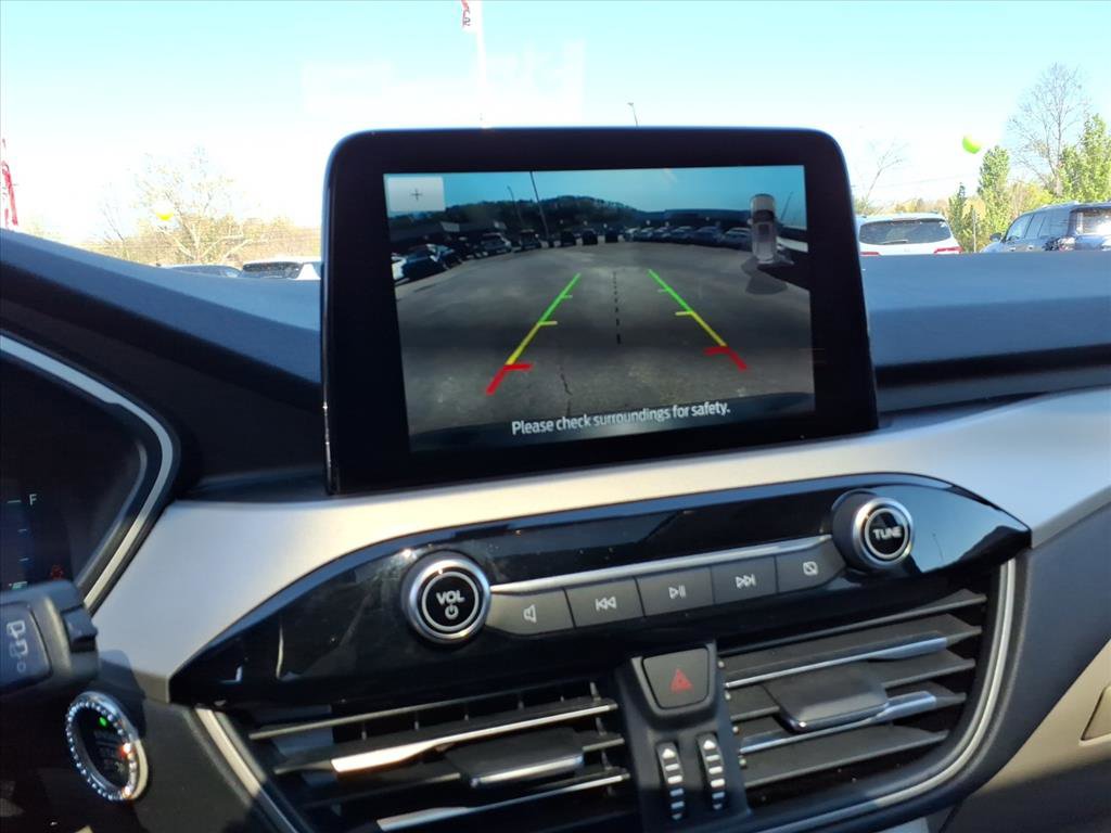 Used 2022 Ford Escape SEL w/ Technology Package AWD/4WD image 12