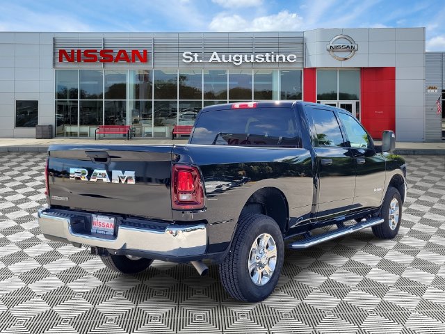 Used 2025 RAM 2500 Big Horn AWD/4WD image 2