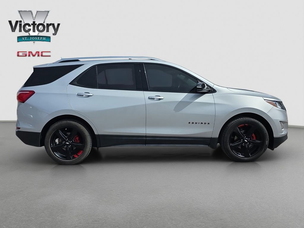 Used 2021 Chevrolet Equinox Premier w/ Redline Edition image 17