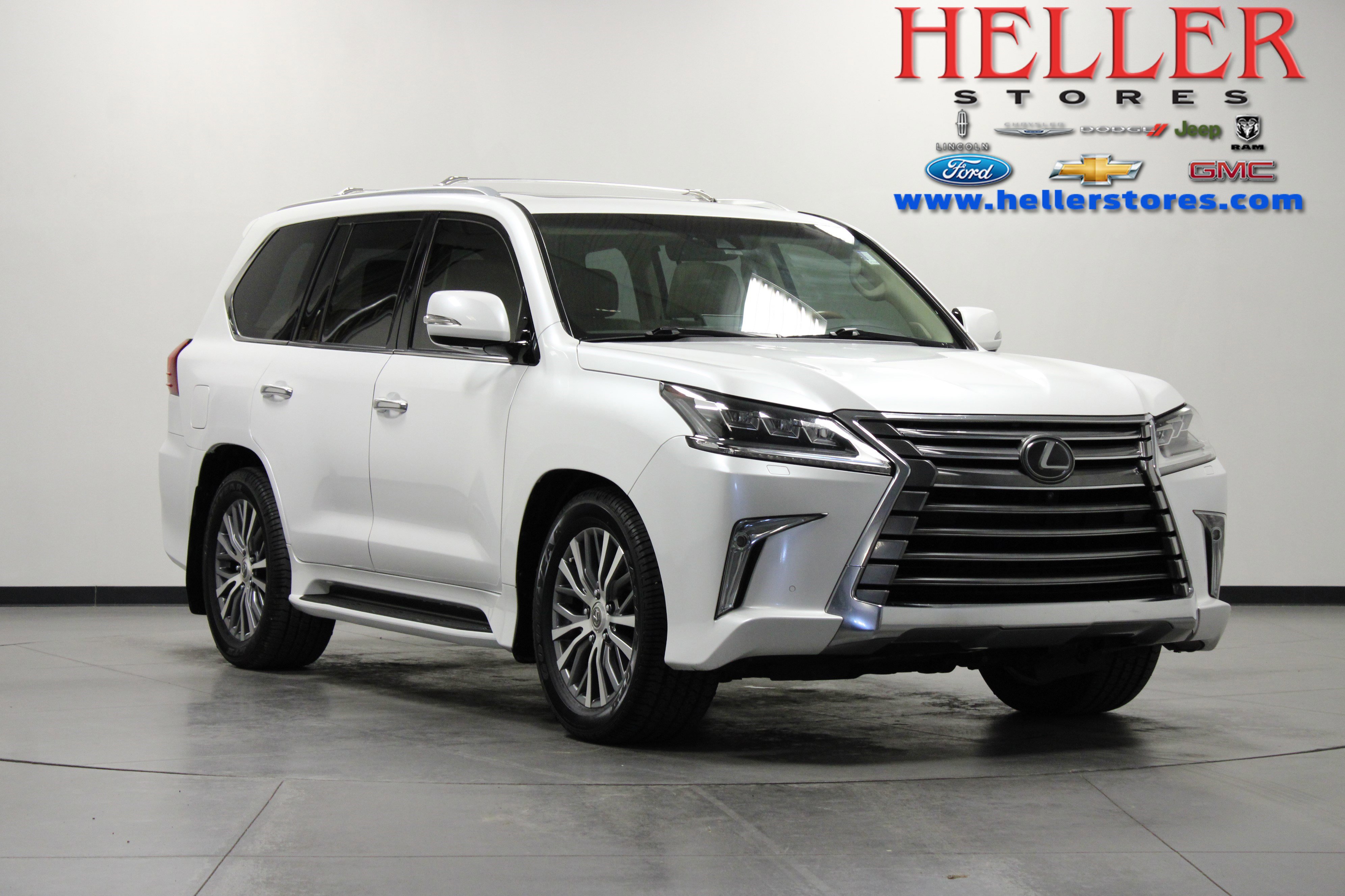 Used 2019 Lexus LX 570 4WD w/ Luxury Package image 1