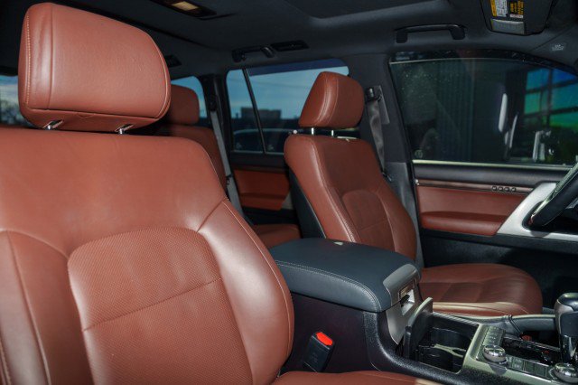 Used 2021 Toyota Land Cruiser image 13