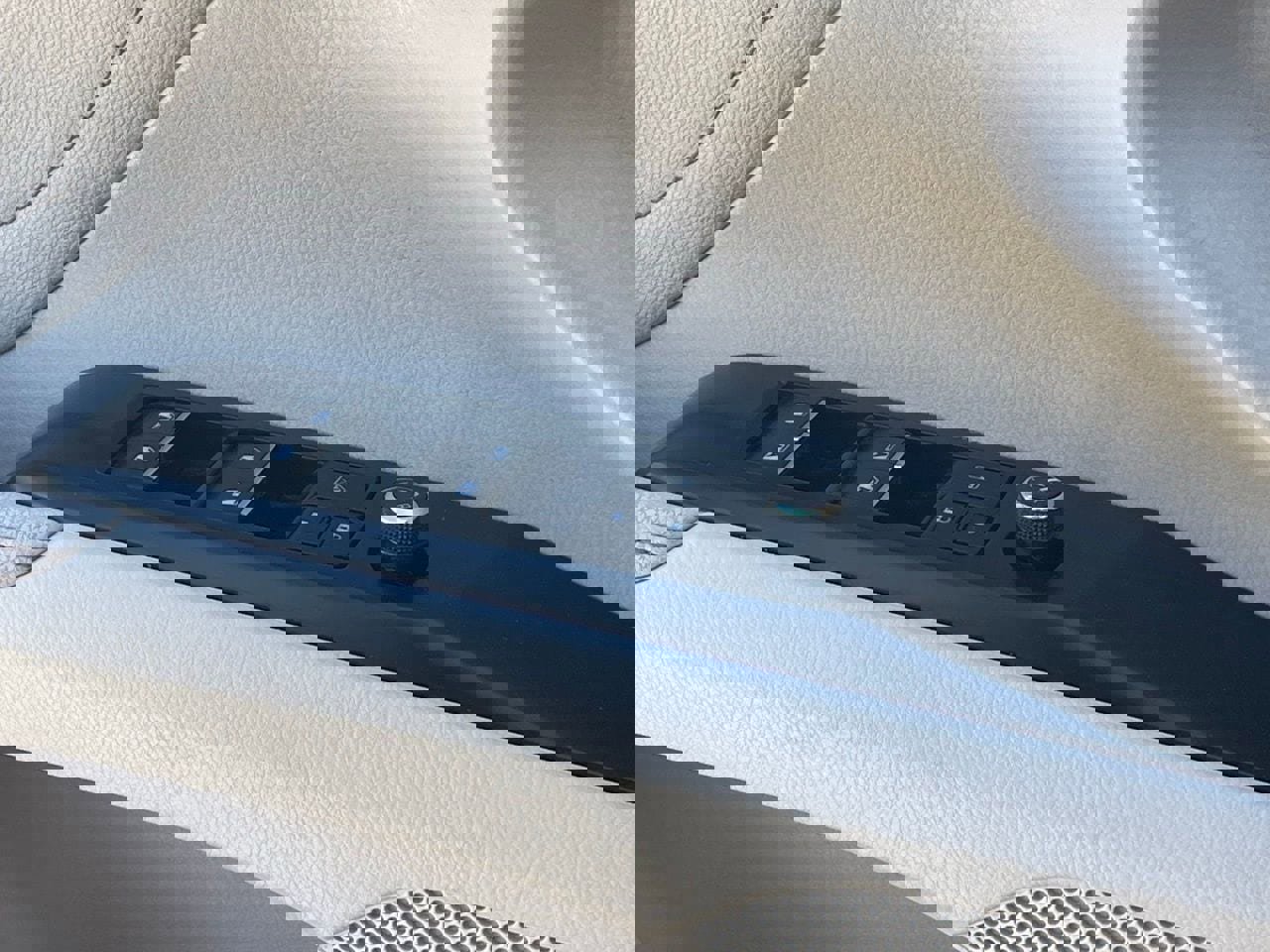 Used 2018 Toyota Camry XLE image 6