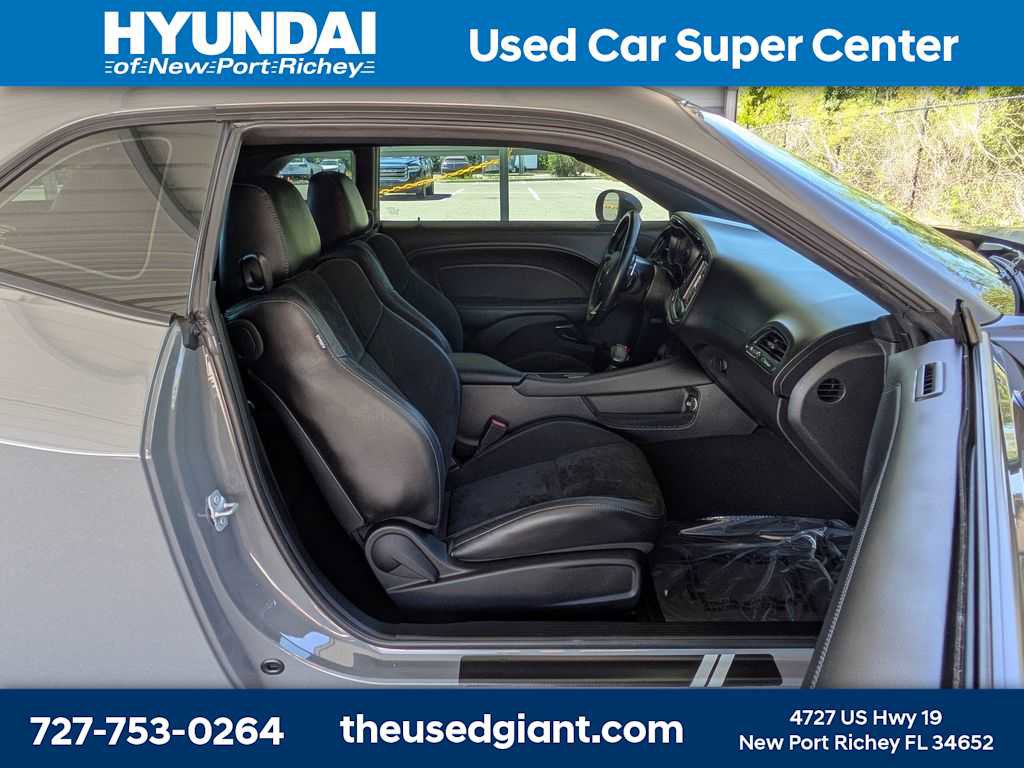 Used 2023 Dodge Challenger R/T w/ Plus Package RWD image 15