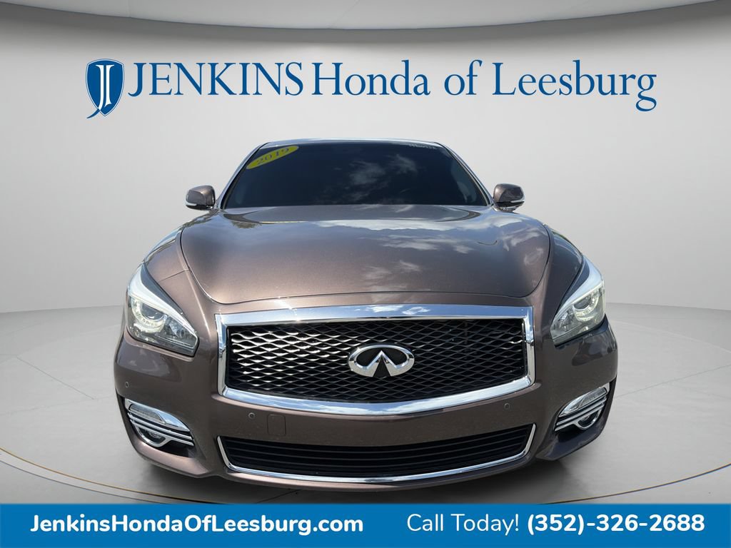 Used 2019 INFINITI Q70 Luxe AWD/4WD image 8