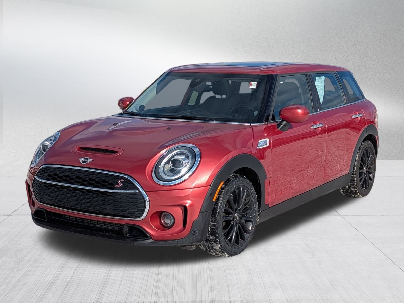 Used 2020 MINI Cooper Clubman S w/ Driver Assistance Package image 3