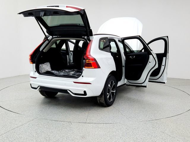 New 2026 Volvo XC60 B5 Core image 11