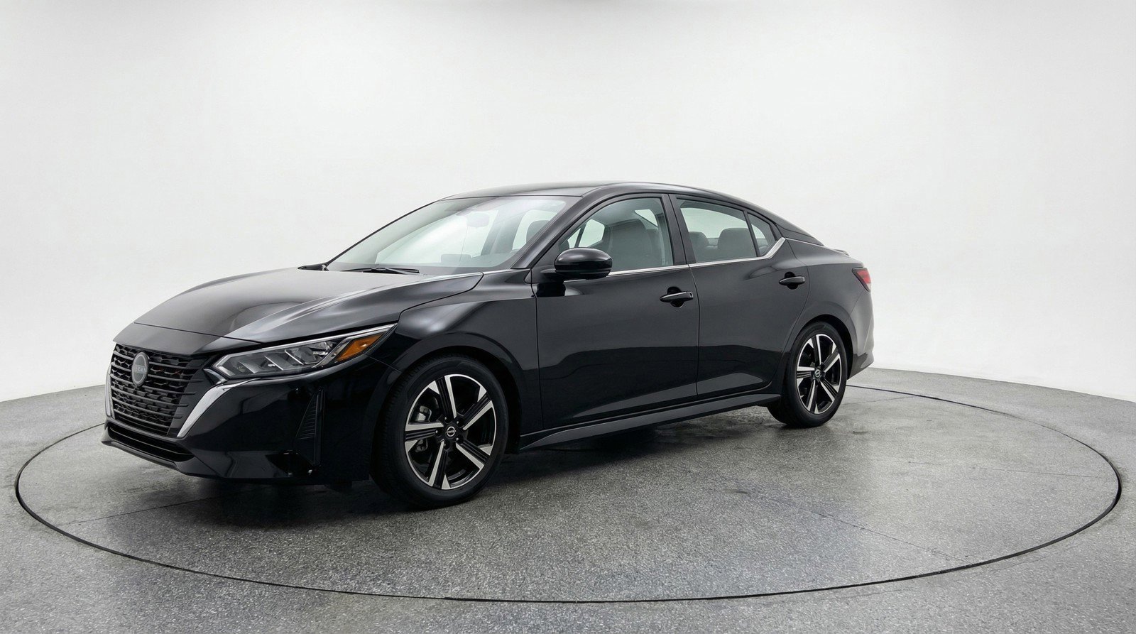 Used 2025 Nissan Sentra SV image 3