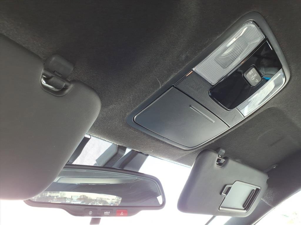 Used 2023 Kia Forte GT-Line image 25