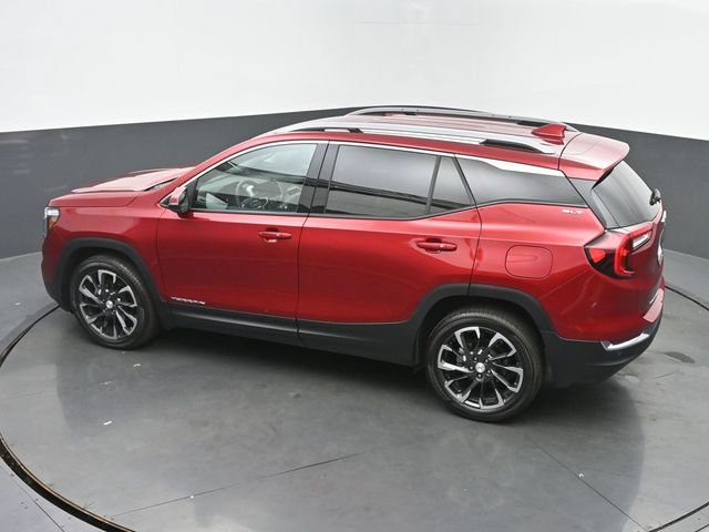 Used 2023 GMC Terrain SLT w/ LPO, Floor Liner Package FWD image 38