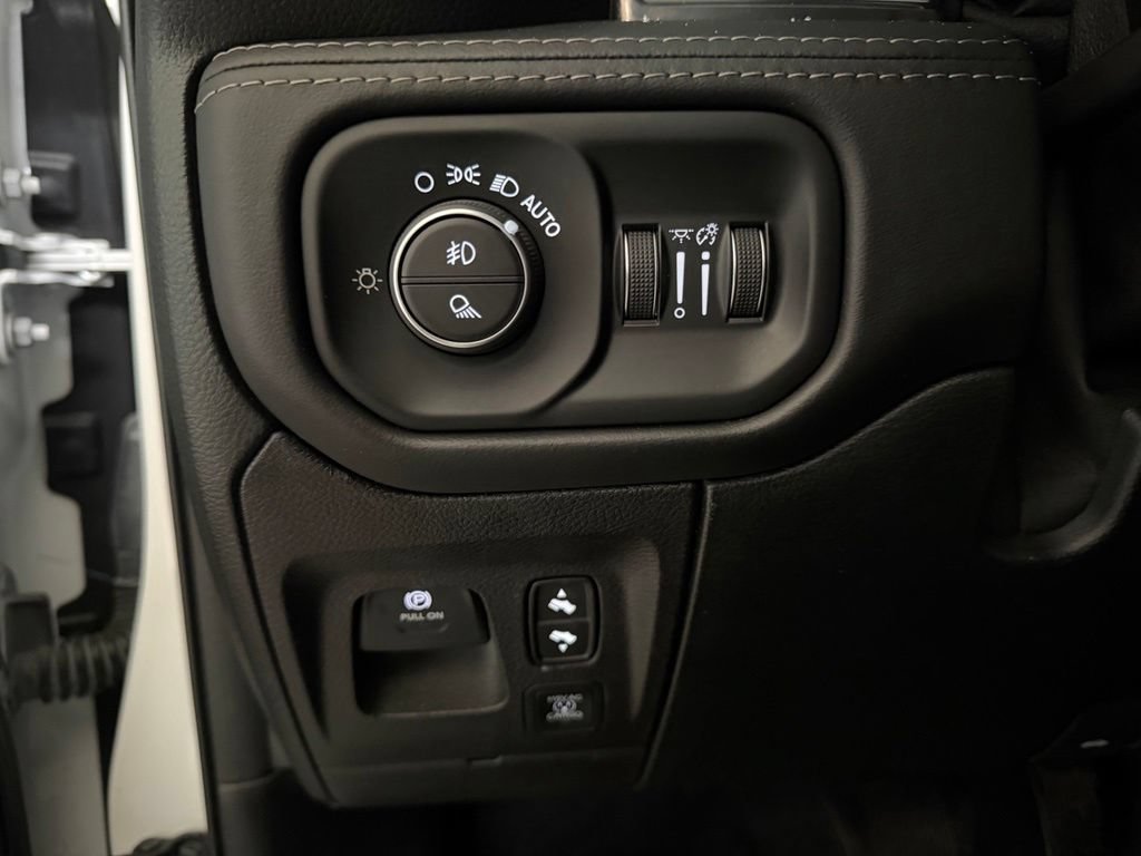Used 2021 RAM 1500 Limited w/ Night Edition RWD image 50