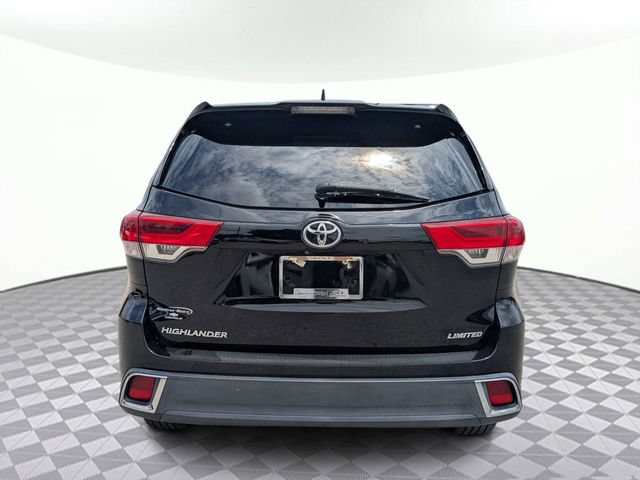 Used 2018 Toyota Highlander Limited FWD image 5
