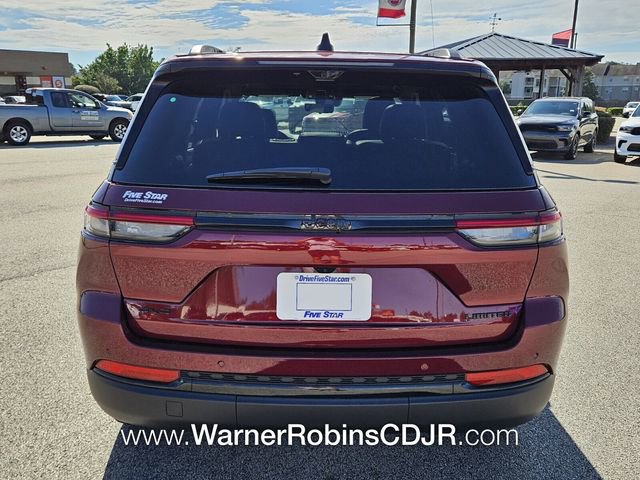 New 2025 Jeep Grand Cherokee Limited w/ Luxury Tech Group II image 10