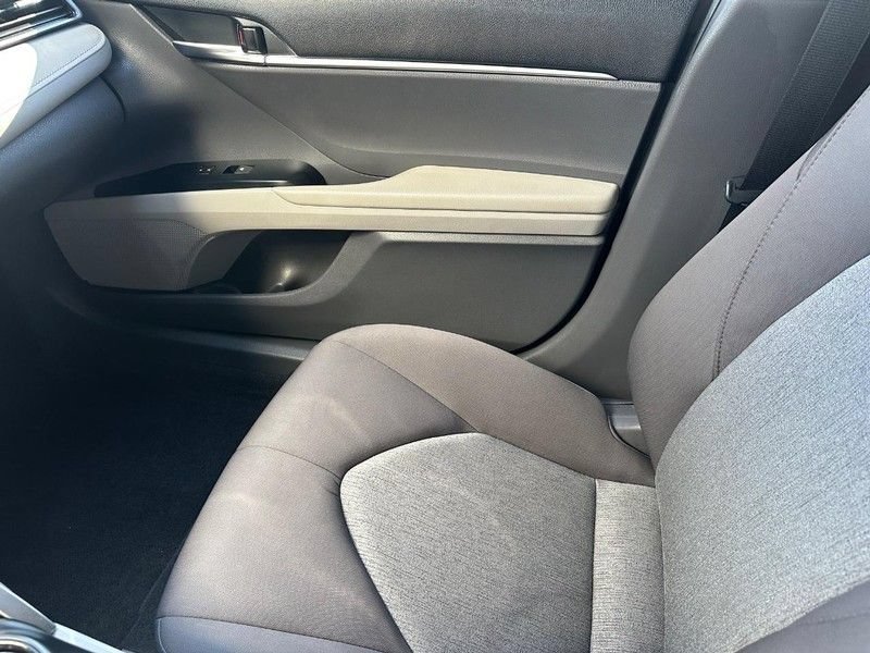 Used 2019 Toyota Camry LE w/ Convenience Package FWD image 22