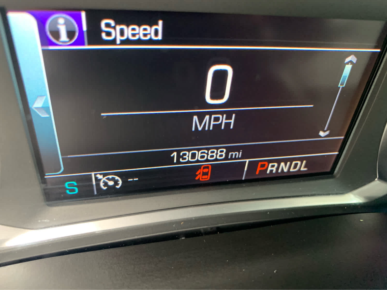 Used 2019 Chevrolet Traverse LT FWD image 16