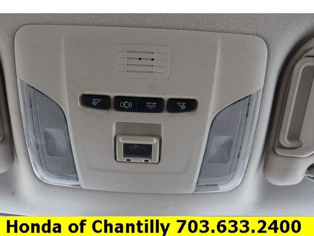 Used 2020 Toyota Corolla LE image 9