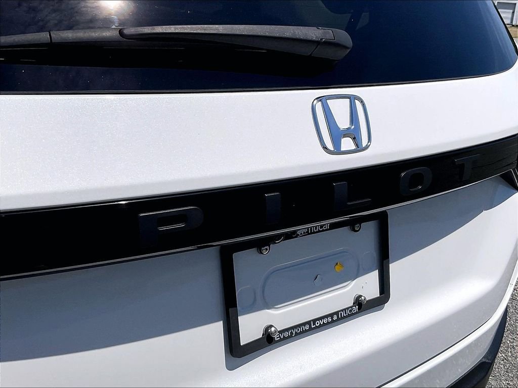 Used 2025 Honda Pilot EX-L image 29