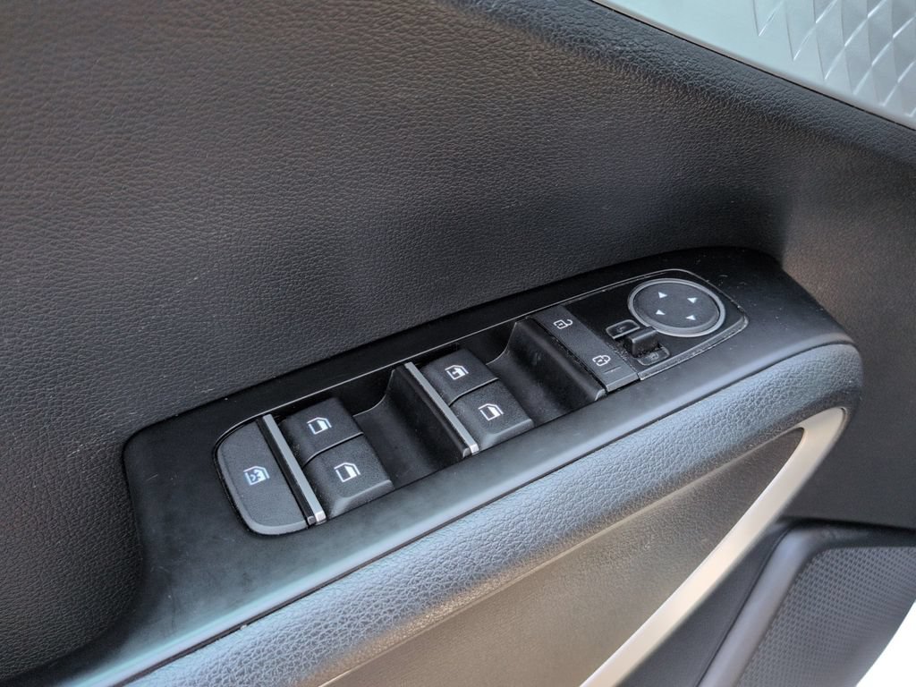 Used 2024 Kia Soul LX w/ Option Group 015 FWD image 20