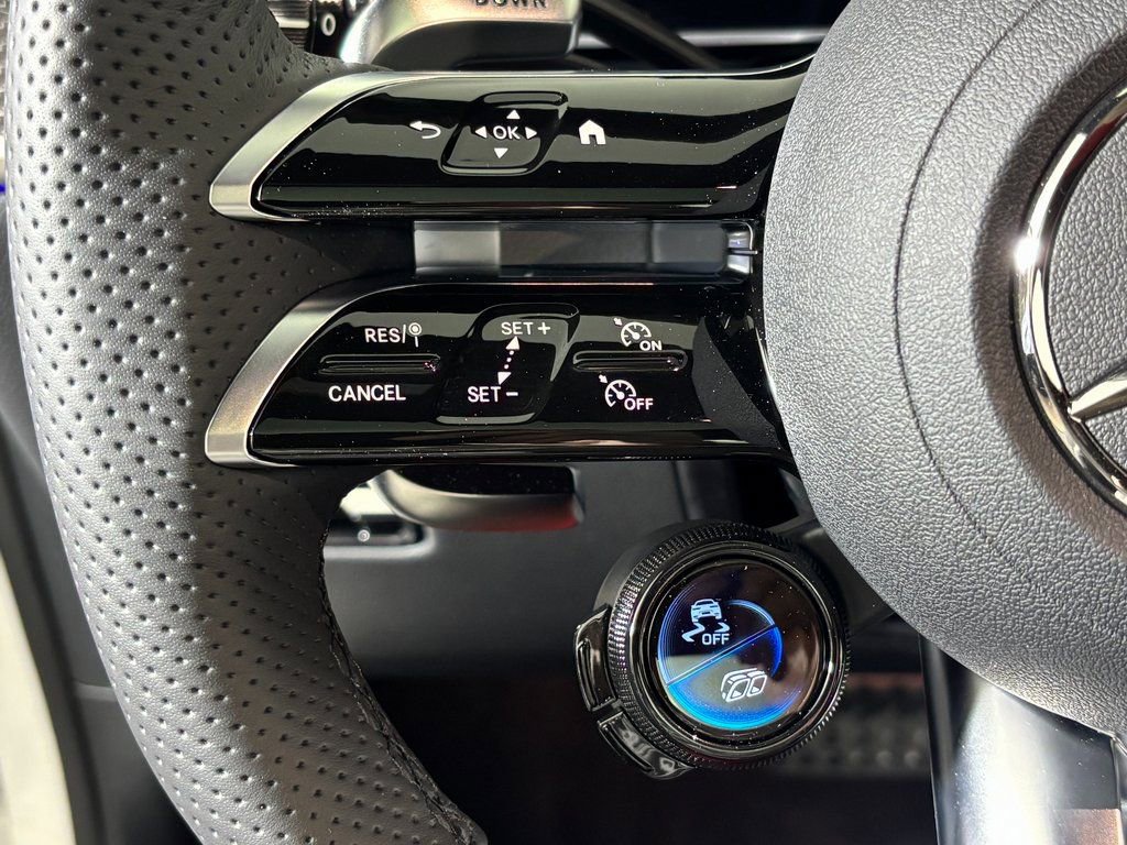 Certified 2026 Mercedes-Benz GLC 43 AMG 4MATIC image 21