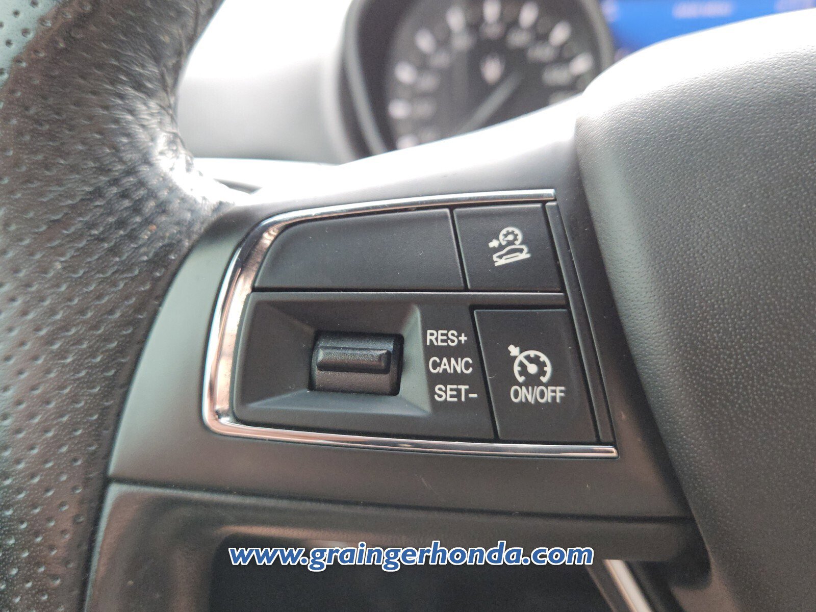 Used 2020 Maserati Levante AWD/4WD image 21