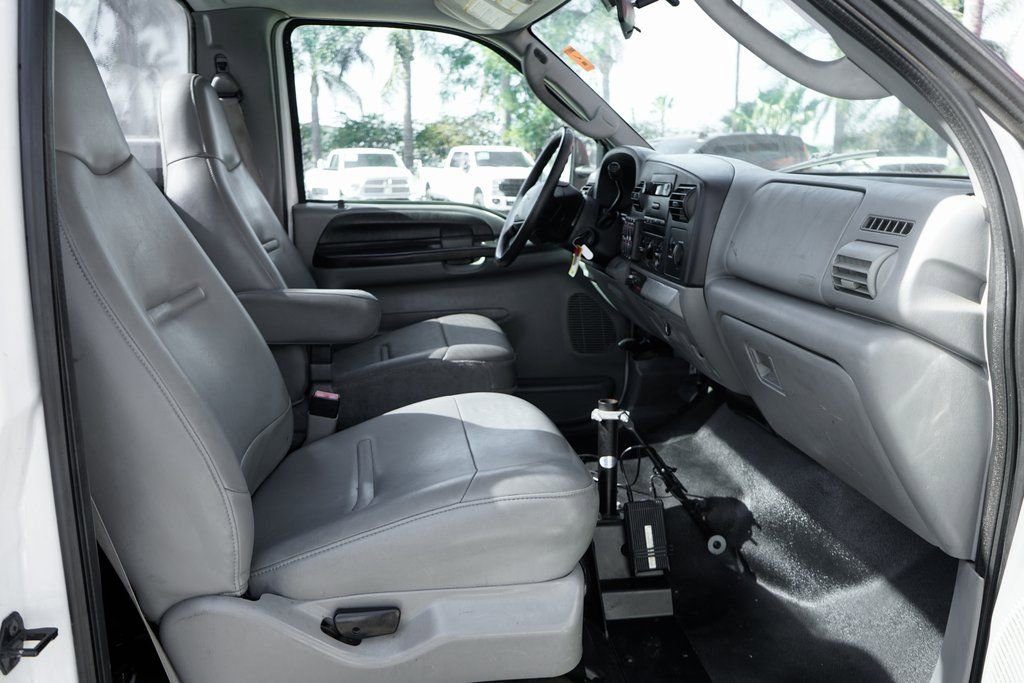 Used 2006 Ford F450 XL image 38