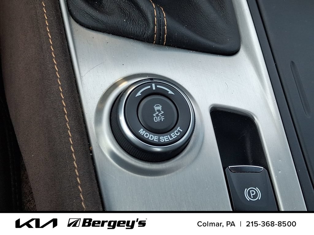 Used 2014 Chevrolet Corvette Stingray Coupe w/ 3LT Preferred Equipment Group RWD image 27