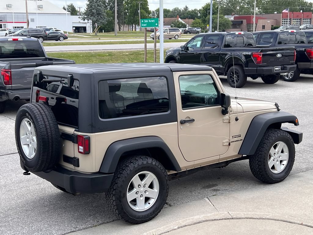 Used 2016 Jeep Wrangler Sport w/ Quick Order Package 24S AWD/4WD image 6