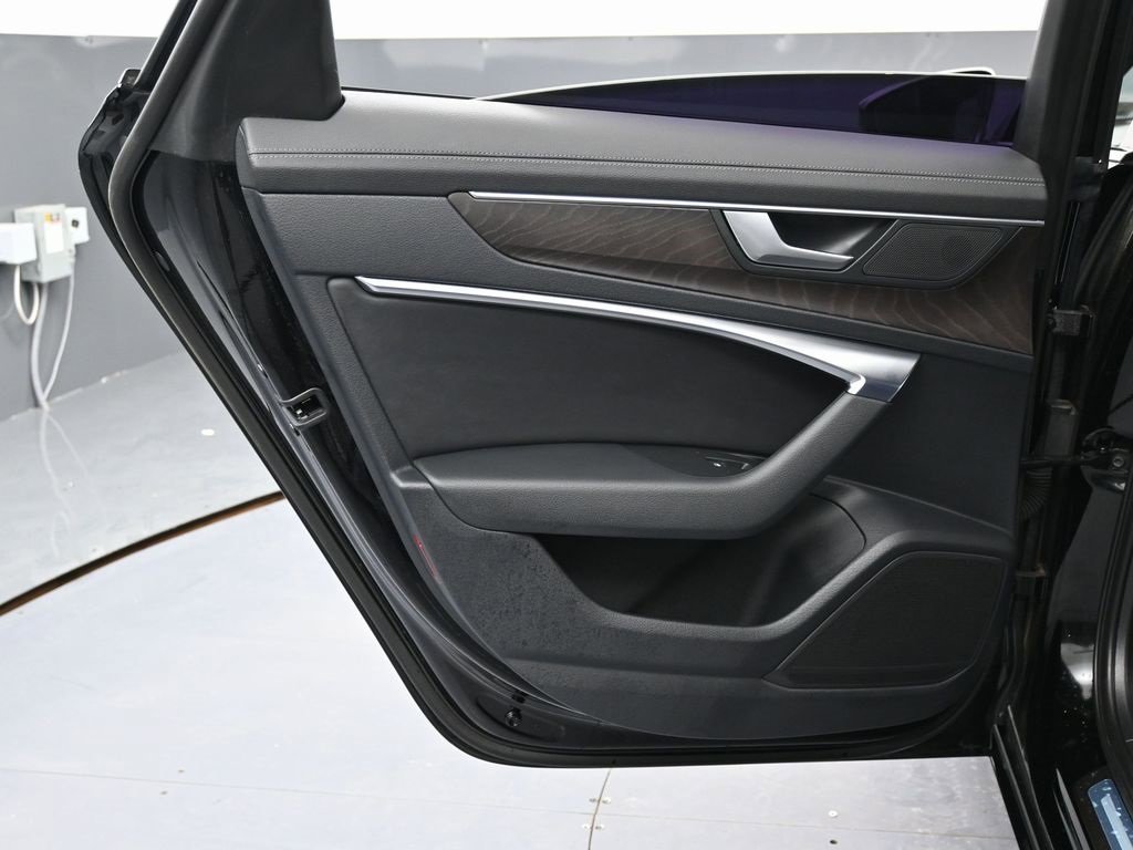 Used 2023 Audi A6 2.0T Premium w/ Convenience Package image 39