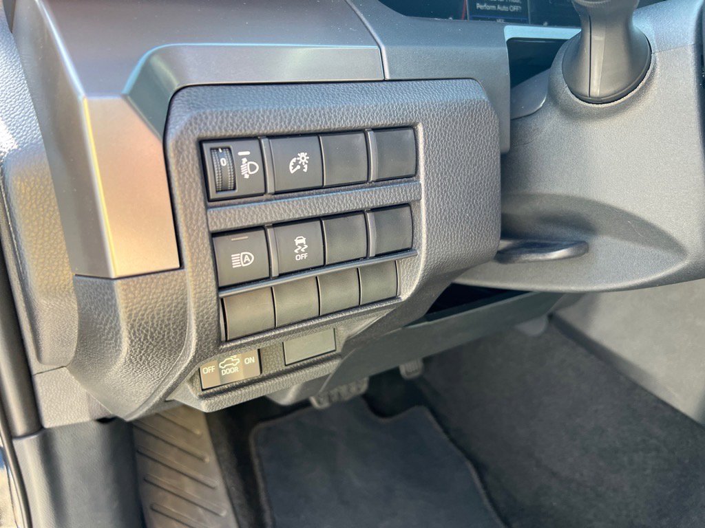 Used 2024 Toyota Tacoma TRD Off-Road image 14