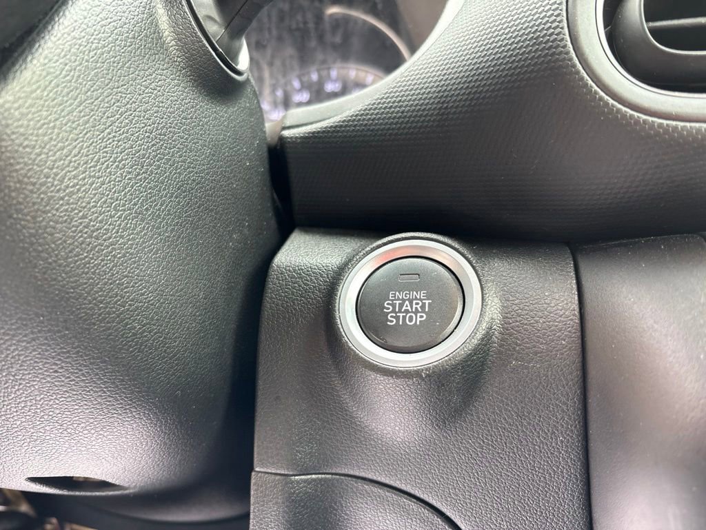 Certified 2023 Hyundai Kona SEL AWD/4WD image 19