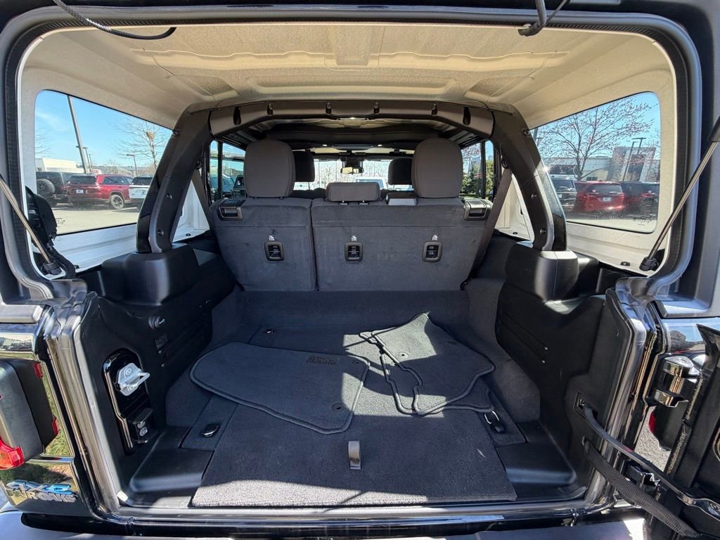 Used 2025 Jeep Wrangler Unlimited Rubicon 4xe w/ Safety Group image 32