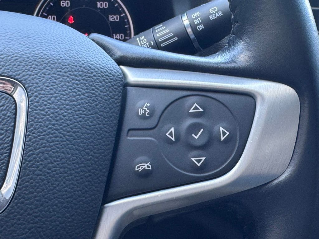 Used 2020 GMC Acadia SLT FWD image 32