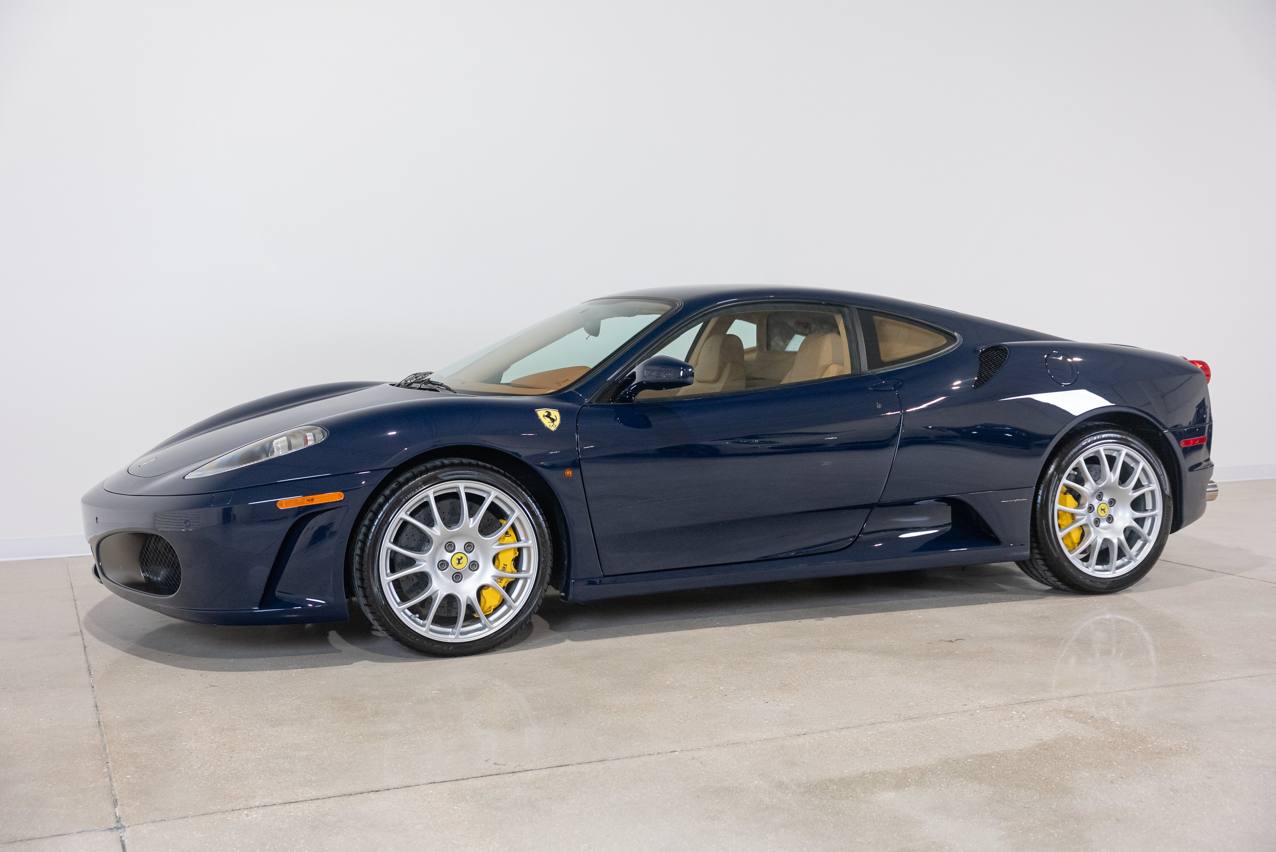 Used 2008 Ferrari F430 Coupe RWD image 1