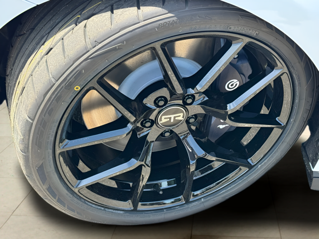 New 2026 Ford Mustang GT w/ GT Performance Package RWD image 40