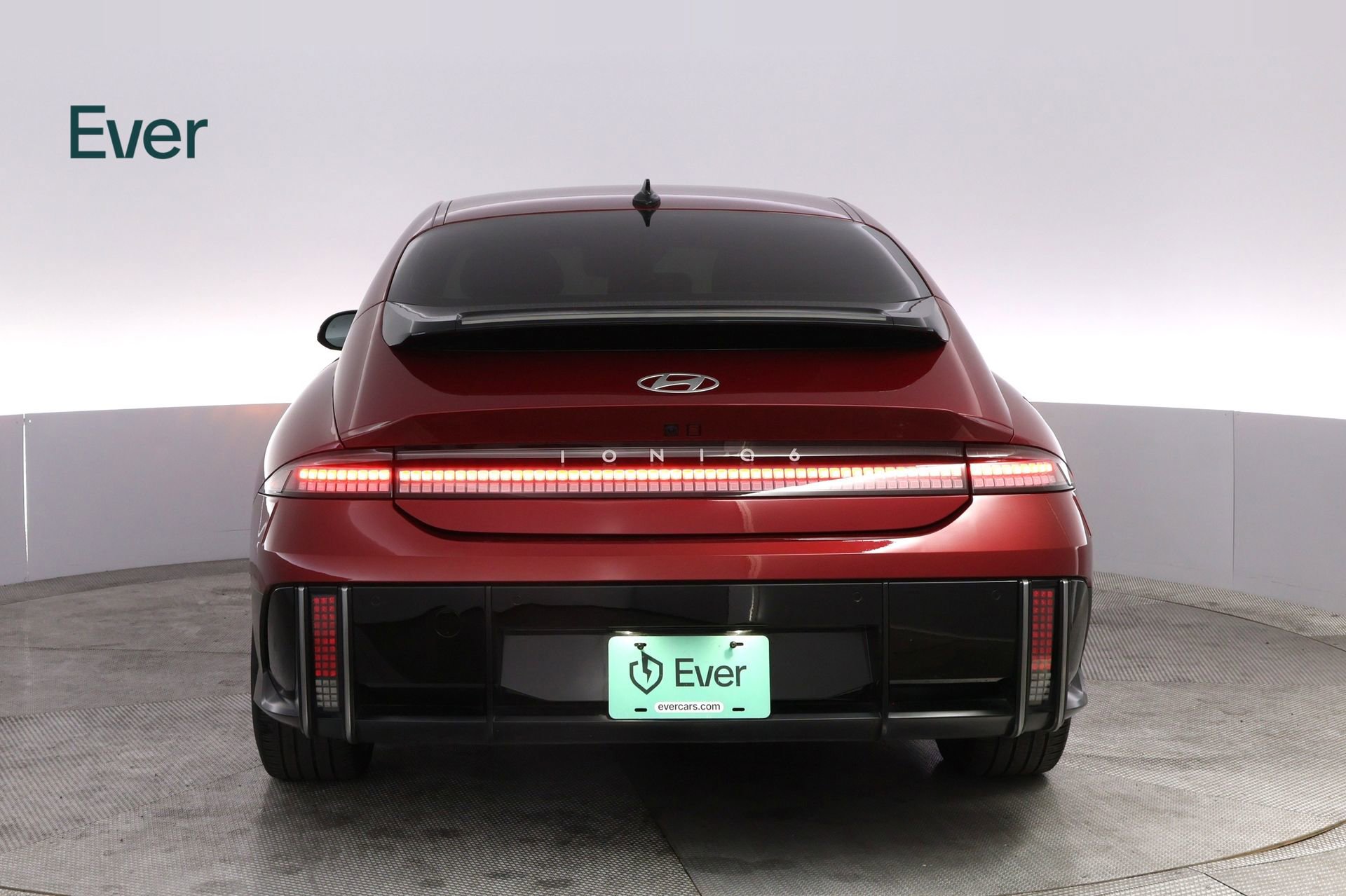 Used 2024 Hyundai Ioniq 6 SEL image 15