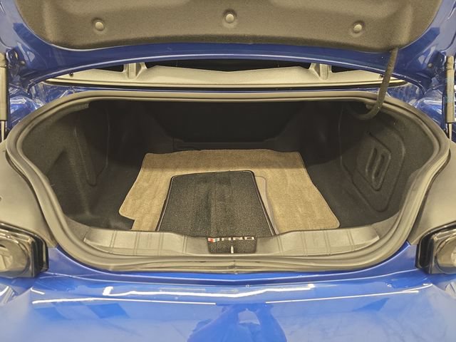 Used 2020 Chevrolet Camaro SS RWD image 14
