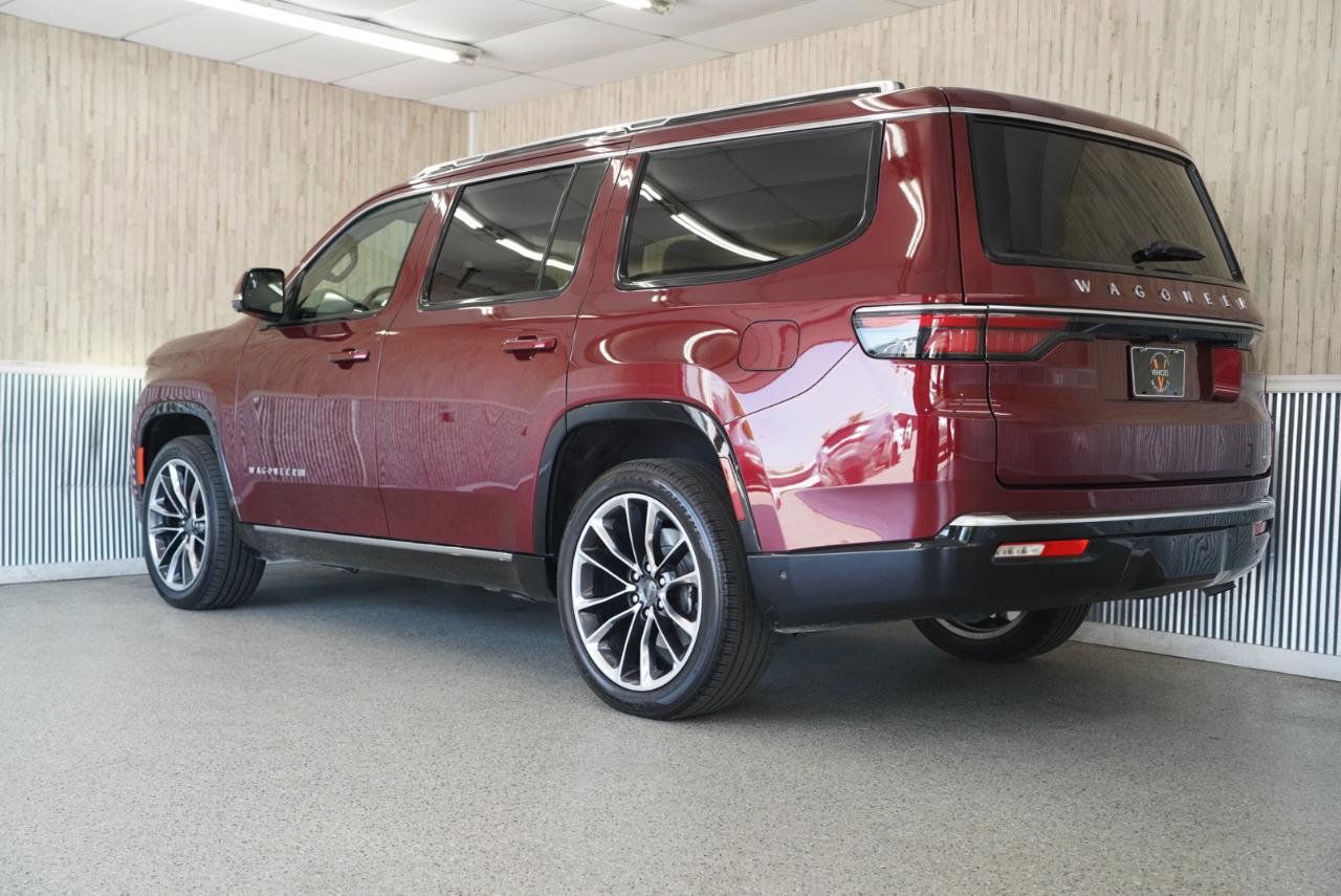 Used 2022 Jeep Wagoneer Series III w/ Premium Group I RWD image 6