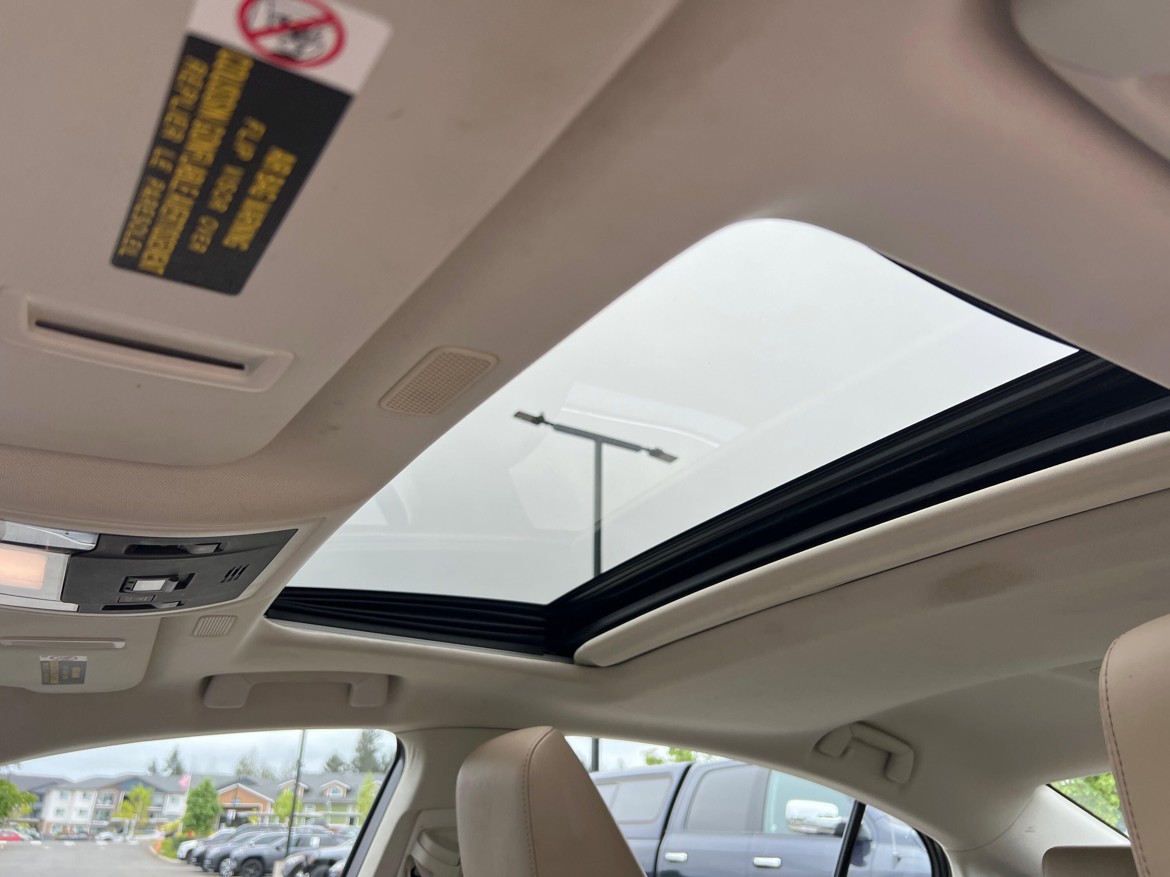 Used 2019 Lexus ES 350 w/ Premium Package FWD image 18