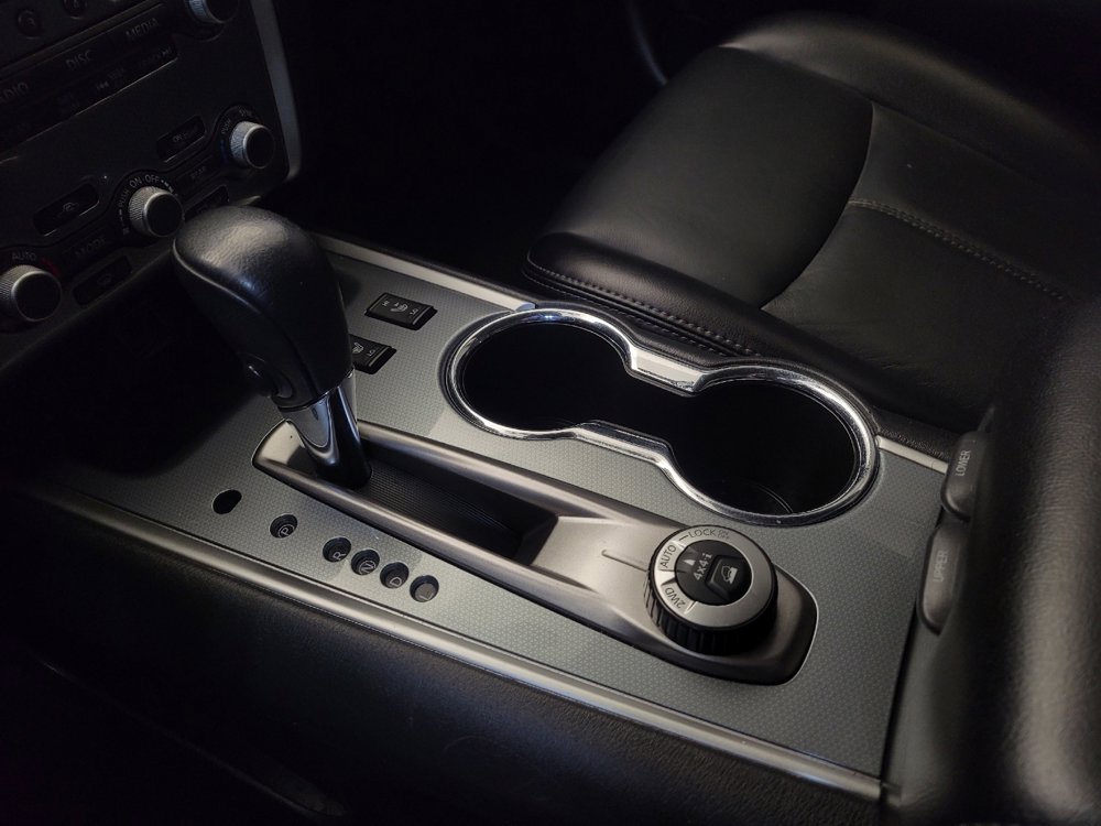 Used 2020 Nissan Pathfinder SL image 26