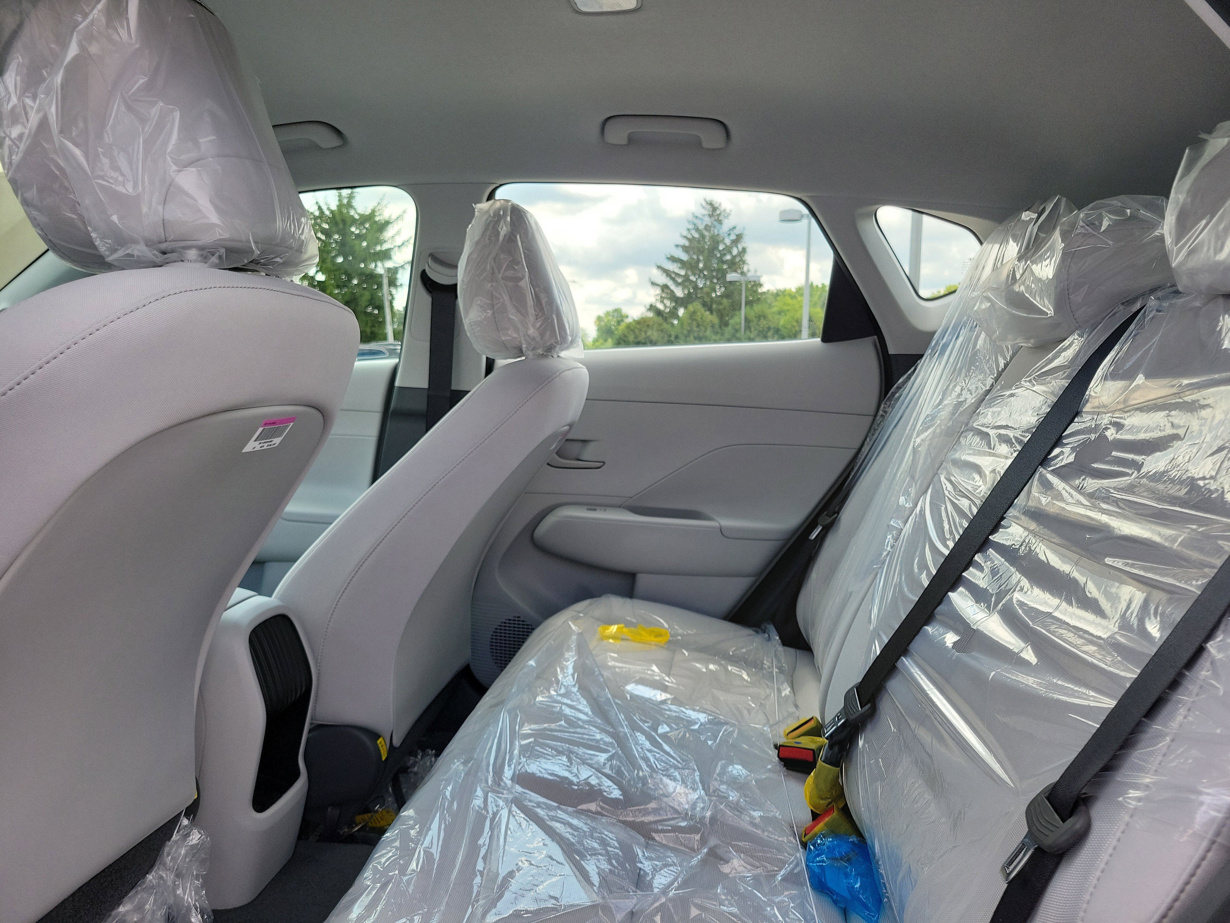 New 2026 Hyundai Kona SE image 11