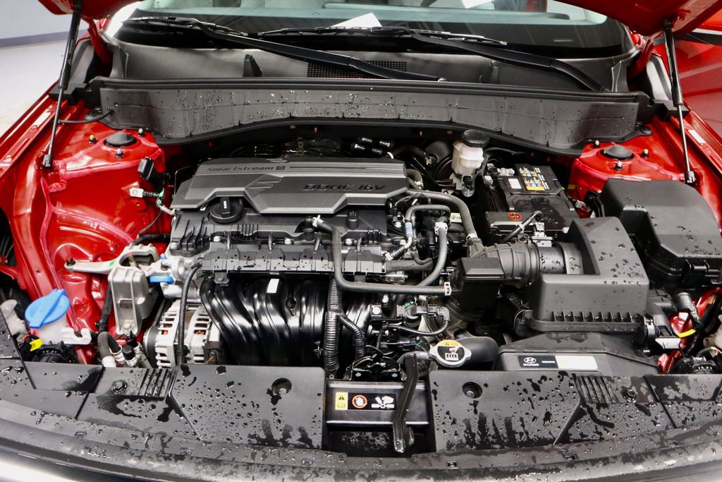 Used 2025 Hyundai Kona SEL FWD image 15