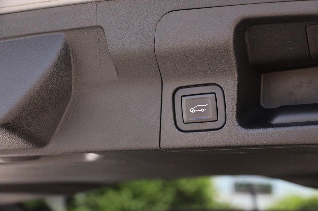Used 2019 GMC Acadia SLT FWD image 8