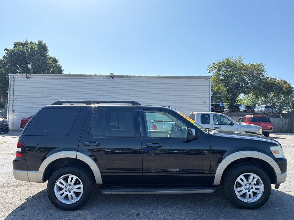 Used 2010 Ford Explorer Eddie Bauer AWD/4WD image 5
