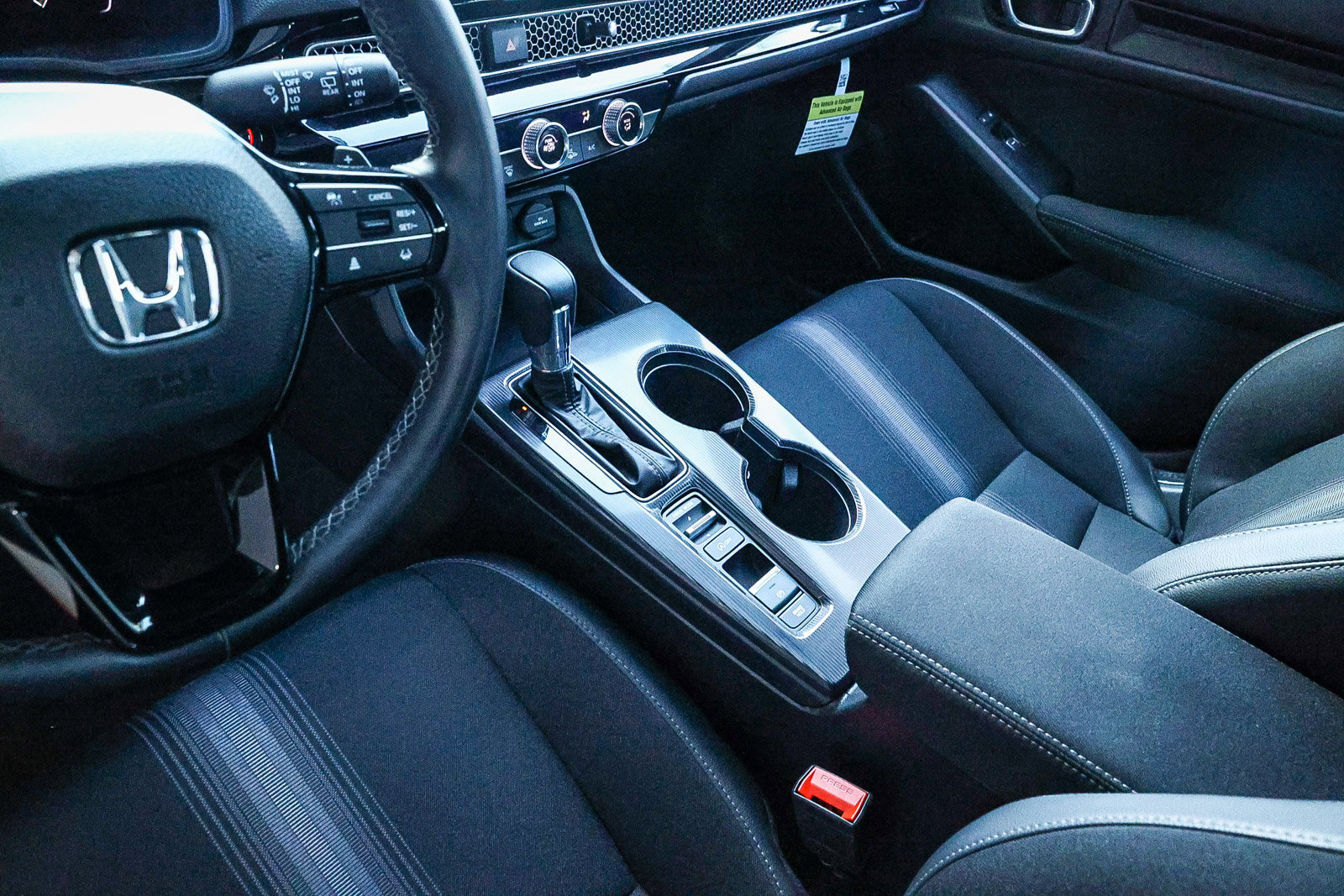 Certified 2025 Honda Civic Sport image 27