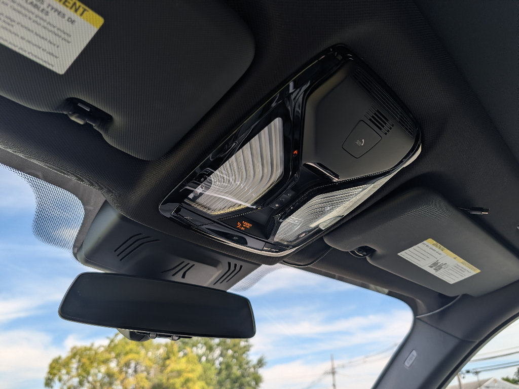 Used 2021 BMW X5 M50i AWD/4WD image 19