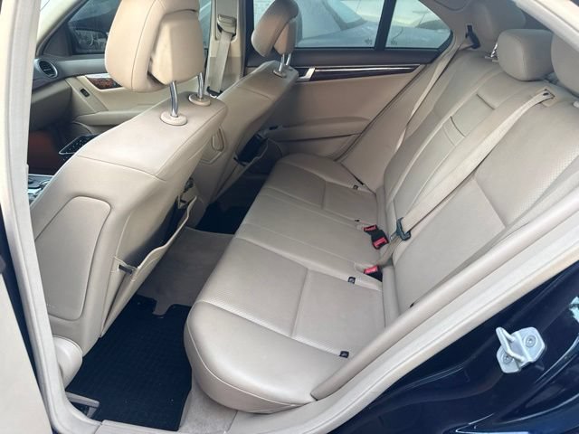 Used 2014 Mercedes-Benz C 250 Sedan image 5