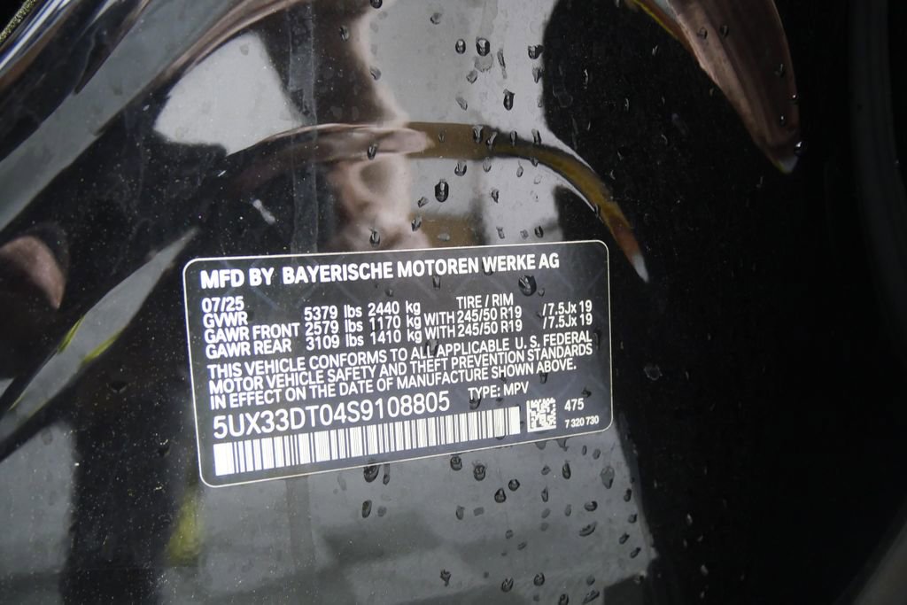 Certified 2025 BMW X4 xDrive30i image 28