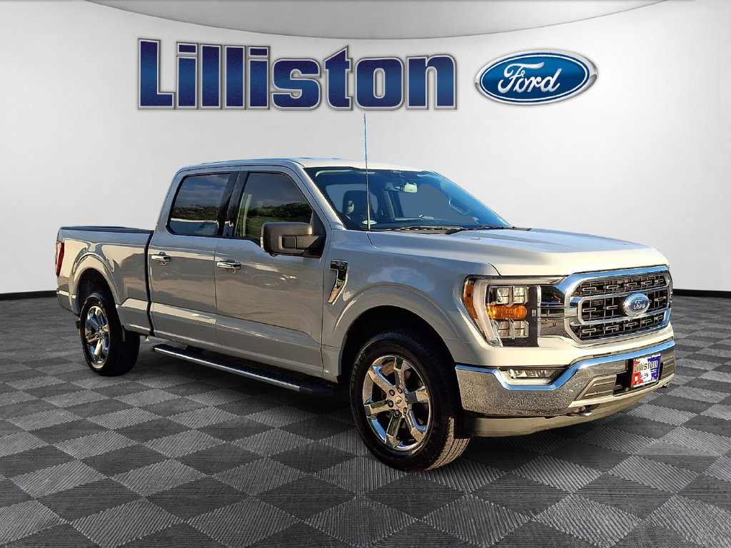 Used 2021 Ford F150 XLT w/ Equipment Group 302A High AWD/4WD image 3