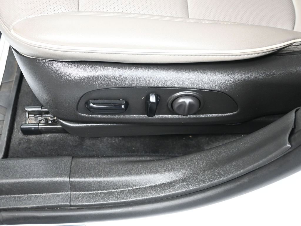 Used 2024 Buick Envista Avenir image 12