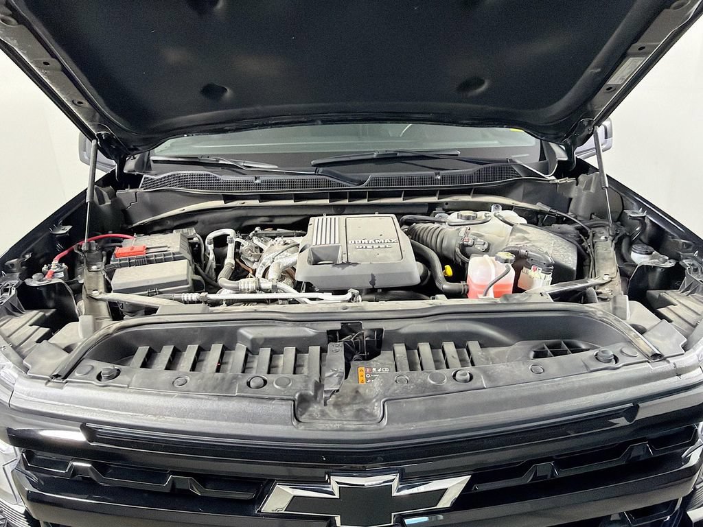 Used 2025 Chevrolet Silverado 1500 LT Trail Boss w/ Convenience Package II AWD/4WD image 27