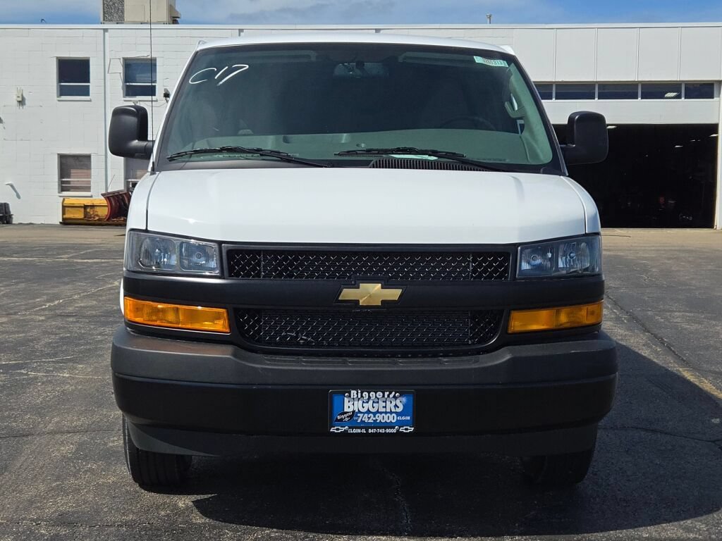 New 2026 Chevrolet Express 2500 Extended w/ Enhanced Convenience Package RWD image 4
